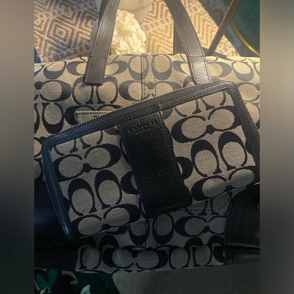 Coach Handbags - Coach bag & wallet Set